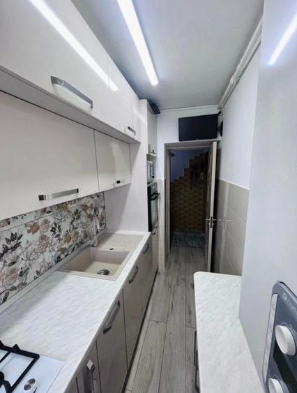 Apartament cu 2 camere decomandat în 14 Mai