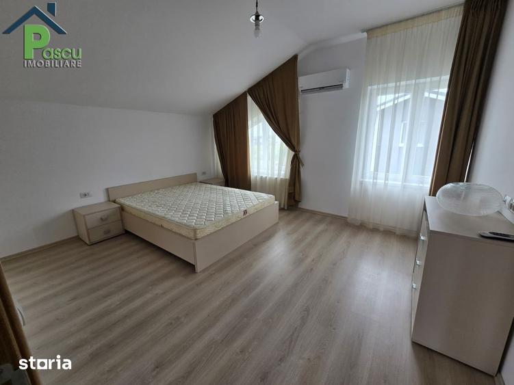 Casă cu 4 camere cu Teren 300 Mp în Central