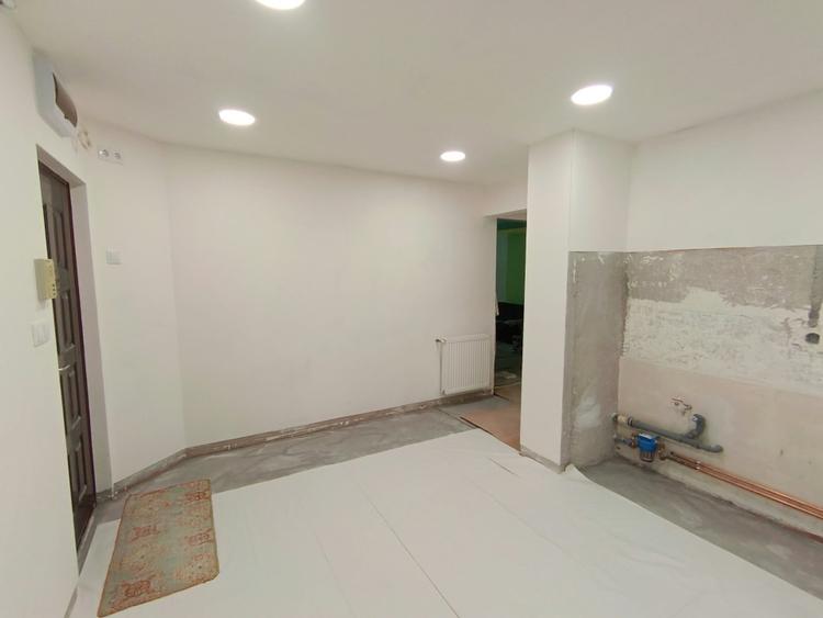 Apartament cu 2 camere decomandat în Vasile Alecsandri