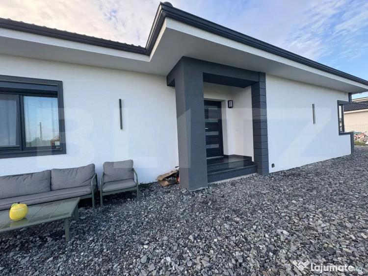 Casă cu 3 camere cu Teren 650 Mp în Central