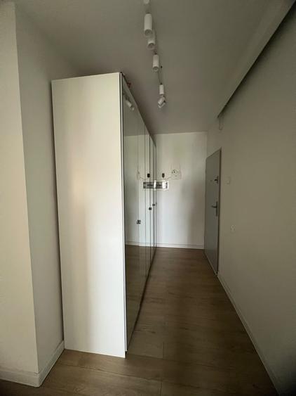 Apartament cu 2 camere decomandat în Tunari