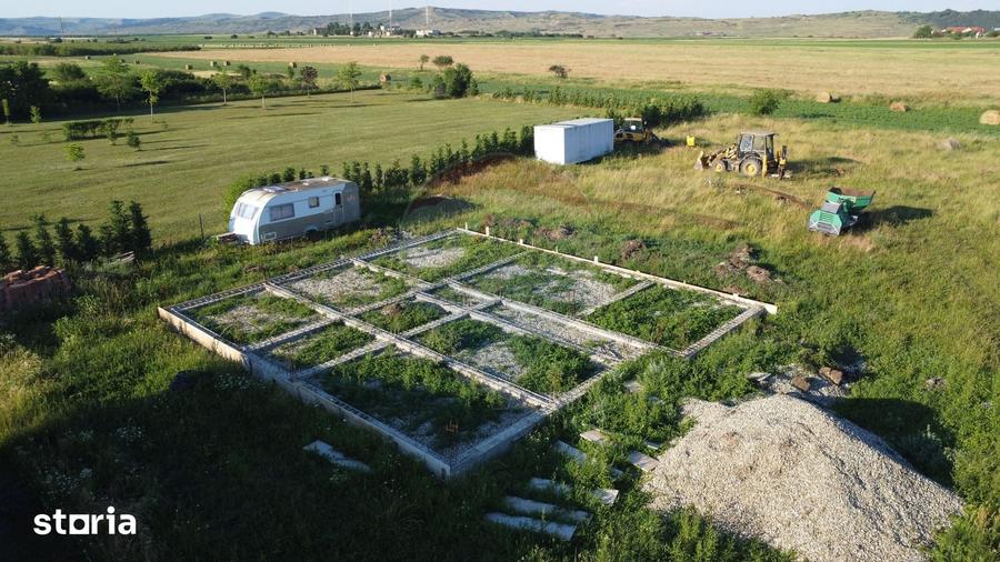 Teren de 2263 mp, în Jucu