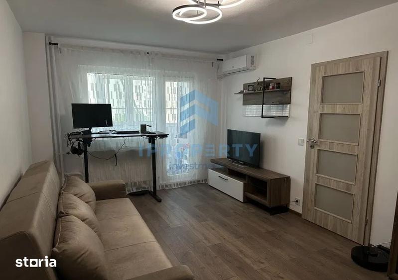 Apartament cu 2 camere decomandat în Ștefan cel Mare