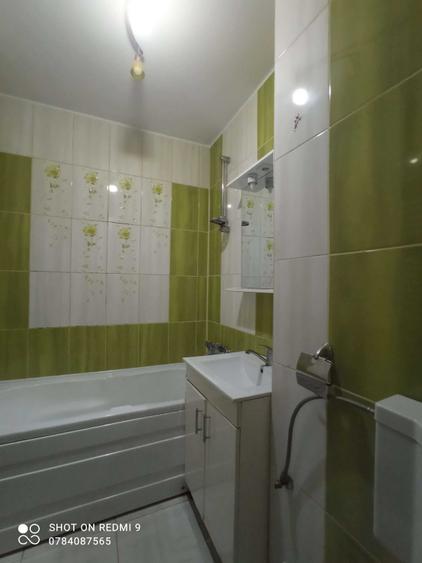Apartament cu 2 camere semidecomandat în 1 Mai