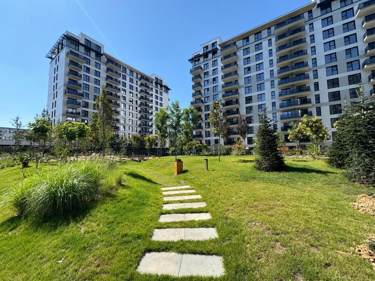Apartament cu 2 camere decomandat în Aviației