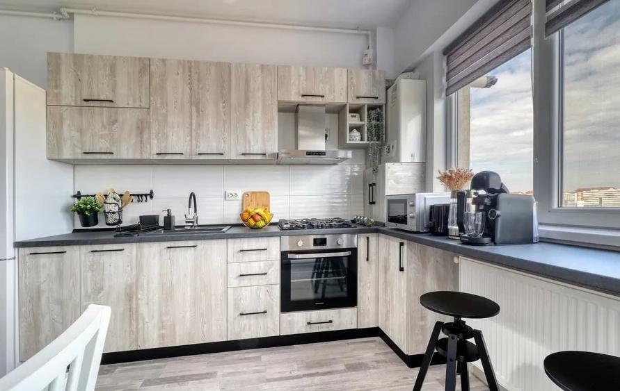 Apartament cu 2 camere decomandat, mobilat în Militari