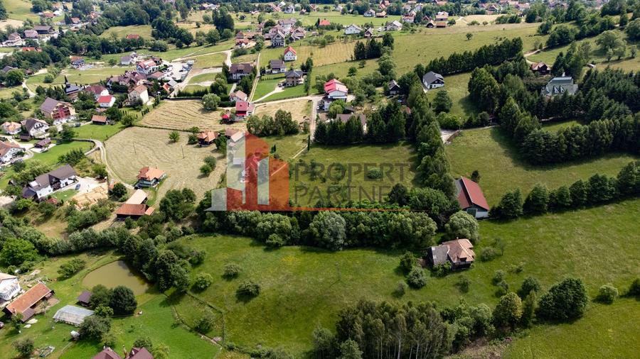 Teren Construcții intravilan de 2772 mp, în Bran