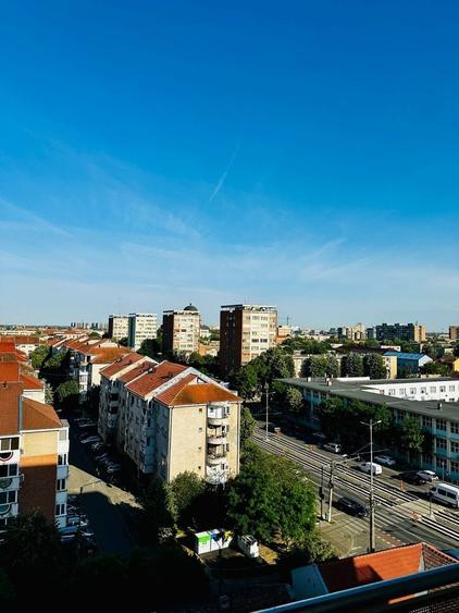 Apartament cu 2 camere decomandat în Malul Mureșului