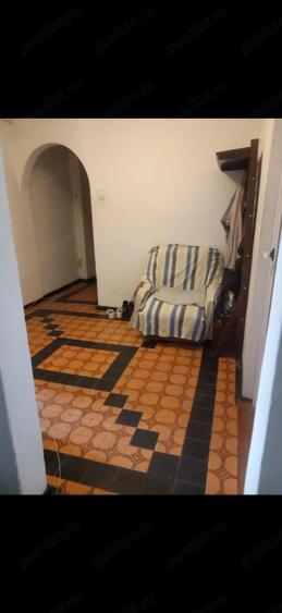 Se inchiriaza camera intr un apartament cu 3camere in Iasi zona Metalurgiei splai(5min IuliusMall) - 1