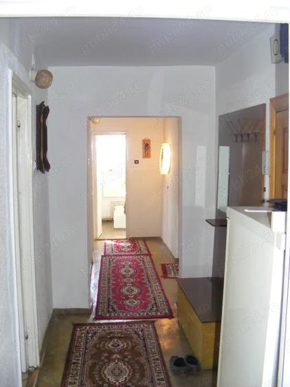 Apartament cu 4 camere decomandat în Lugoj
