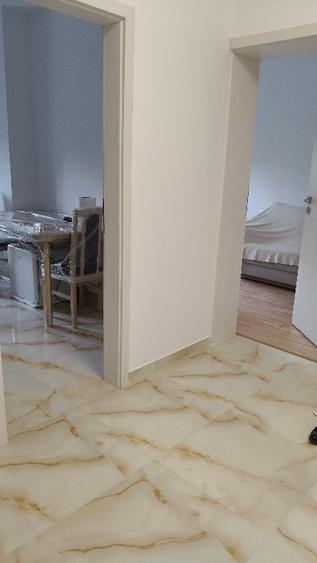 Apartament cu 3 camere decomandat în Clăbucet