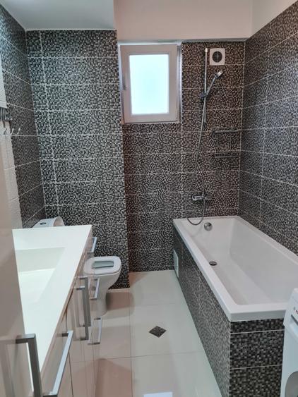 Apartament cu 3 camere decomandat în Chiajna