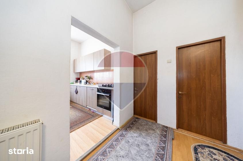 Casa cu poten?ial rar in Sacele: 2 corpuri ?i teren de 1.048 mp - 10