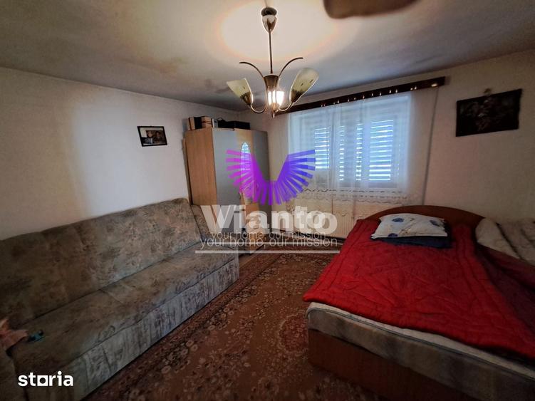 Casă cu 3 camere cu Teren 800 Mp în Slimnic