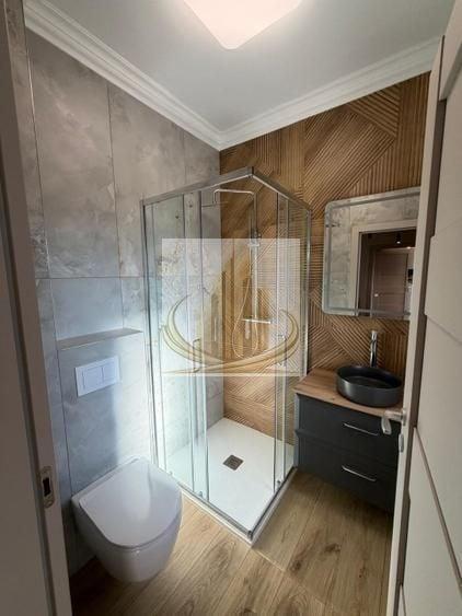 Duplex cu 5 camere cu Canalizare în Ghiroda
