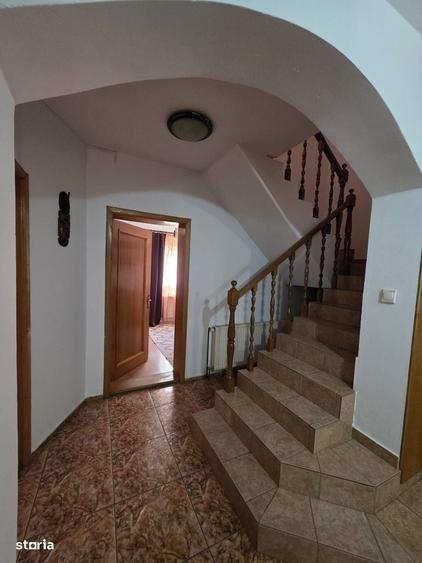 Casă cu 4 camere în Chișoda