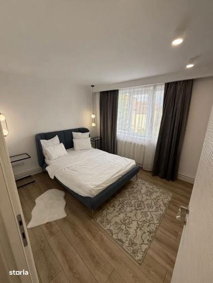 Apartament 2 camere, 44 mp, renovat integral, mobilat si utilat, etaj - 3