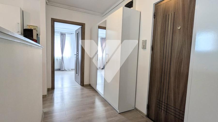 Apartament cu 2 camere decomandat, mobilat în Calea Dumbrăvii