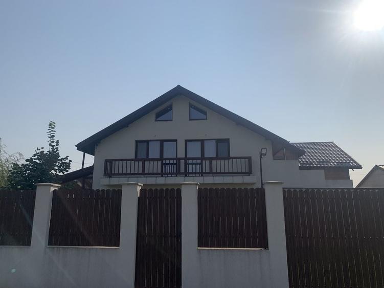 Vand casa comuna Berceni - 1