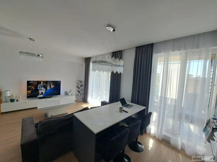 Casă cu 5 camere cu Teren 300 Mp în Gulia