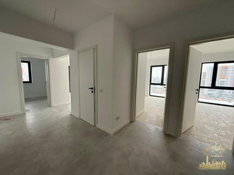 Apartament cu 3 camere decomandat în Iosia
