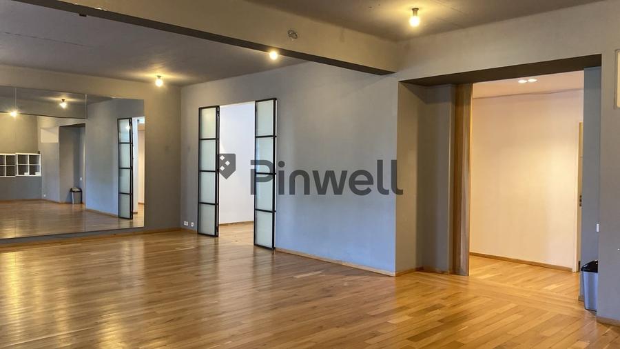 Apartament cu 4 camere decomandat, mobilat în Dacia