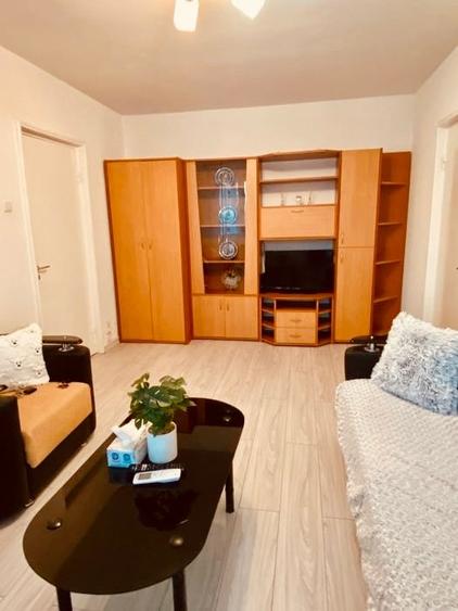 Apartament cu 2 camere semidecomandat, mobilat în Camil Ressu