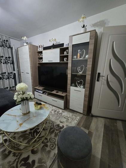 Apartament cu 4 camere în Central