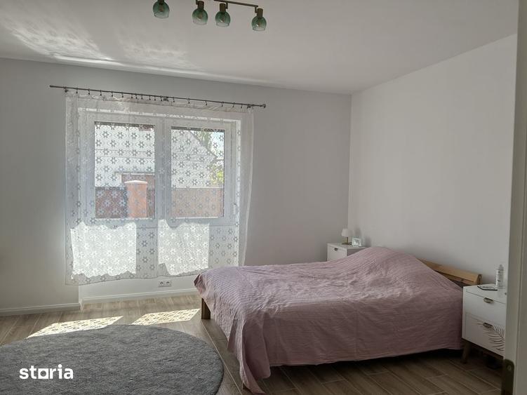 Casă cu 2 camere cu Teren 486 Mp în Central