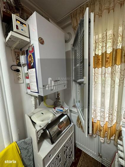 Apartament cu 3 camere semidecomandat în Giurgiului