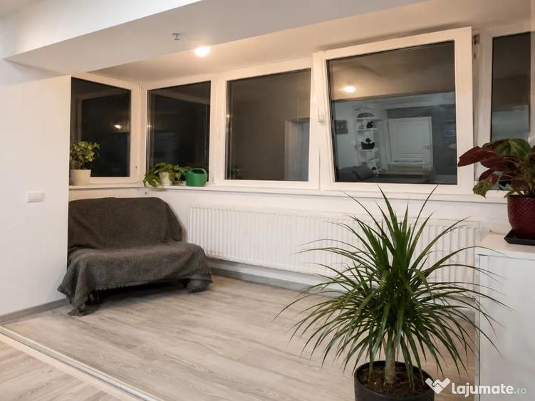 Apartament cu 3 camere decomandat în Gării