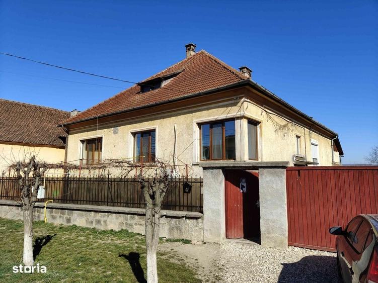 Casă cu 3 camere în Bod