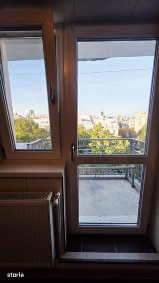 Apartament cu 3 camere decomandat în Centrul Civic