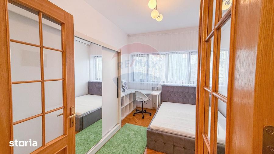 Apartament cu 4 camere, mobilat în Universitate