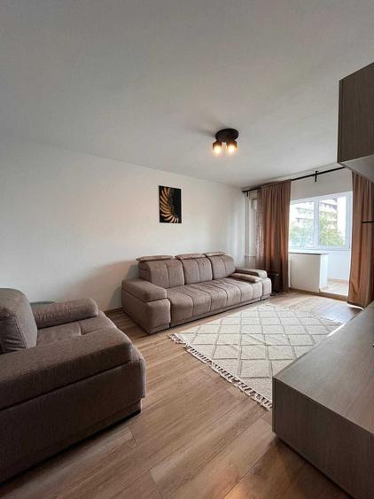 Apartament cu 2 camere decomandat în Ultracentral