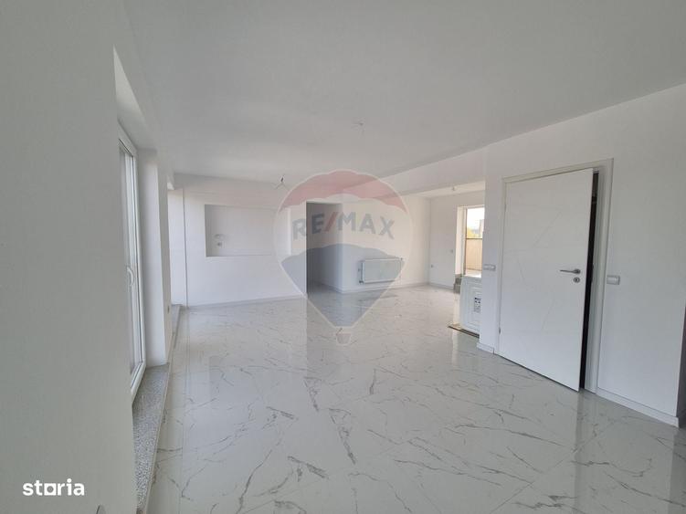 Apartament cu 4 camere în Kogălniceanu