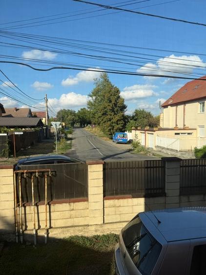 Apartament cu 2 camere decomandat în Dumbrăvița