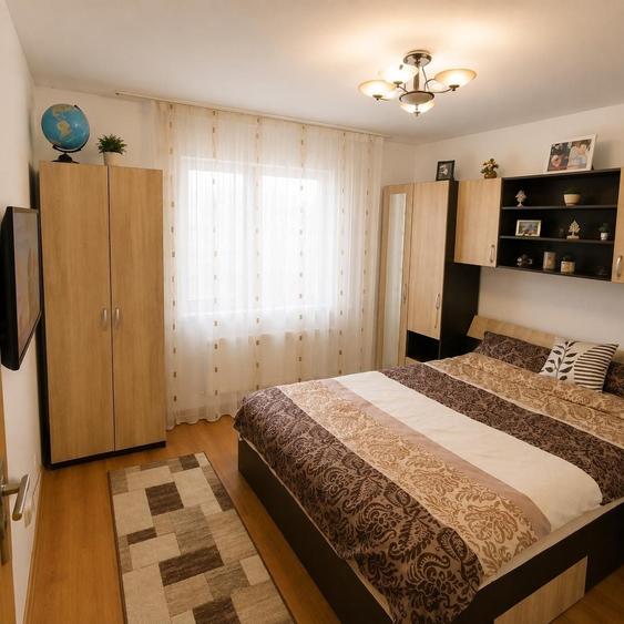 Apartament cu 2 camere decomandat în Central