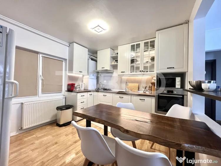 Apartament cu 4 camere semidecomandat în Între Lacuri