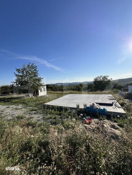 Teren de 600 mp, în Milaș