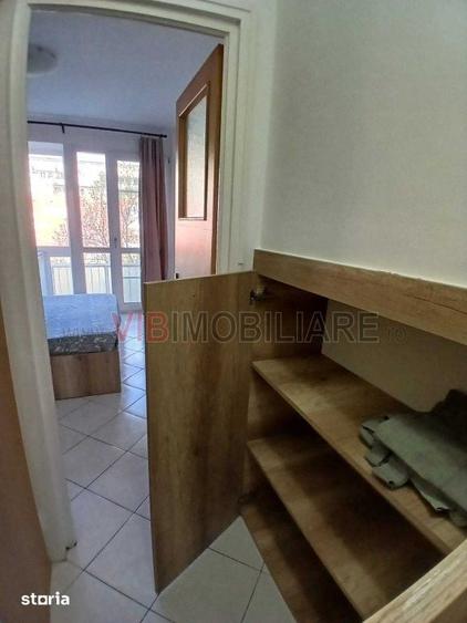 Apartament cu 2 camere decomandat în Romană