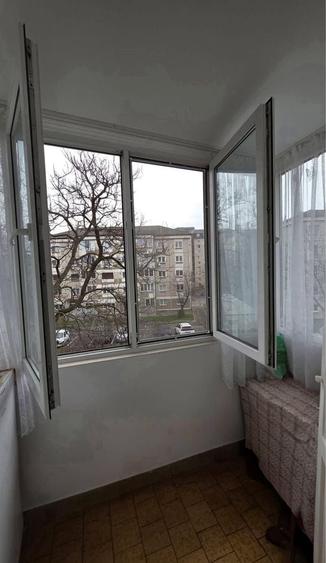 PF Vand / schimb Apartament 3 camere Pb+ beci etaj 2 zona Ramada - 1