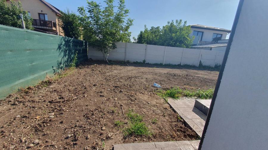 Casă cu 4 camere decomandat cu Teren 455 Mp în Berceni