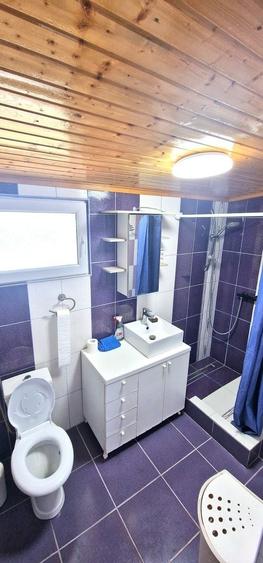 Casă individuală cu 3 camere cu Canalizare în Tuzla