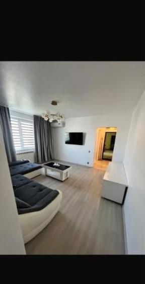 Închiriere Apartament 3 camere în Unirii - 5