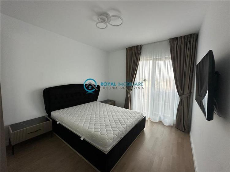 Apartament cu 3 camere decomandat, mobilat în Albert