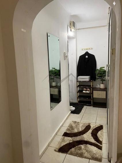 Apartament cu 2 camere nedecomandat în Podu Roș