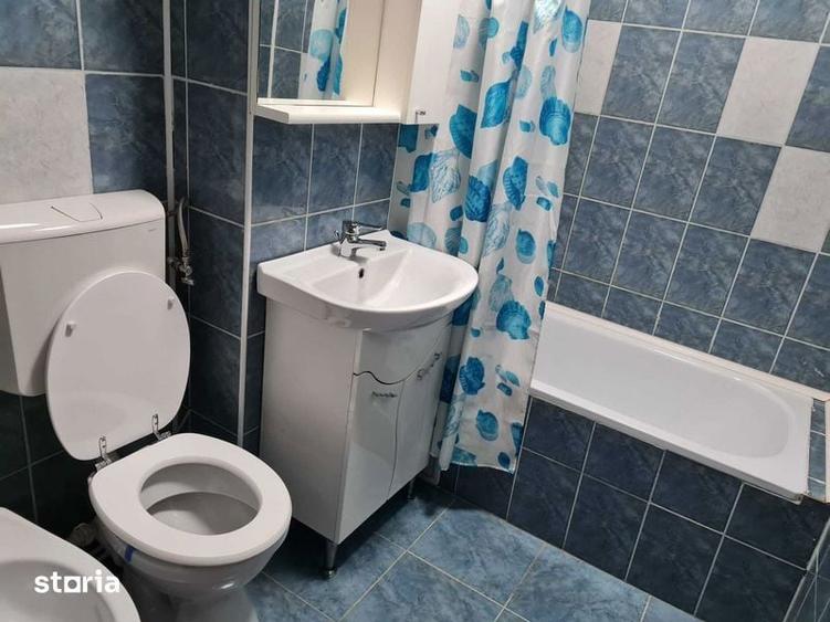 Apartament cu 2 camere semidecomandat în Republicii