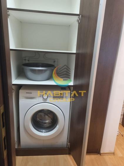 Apartament cu 2 camere semidecomandat, mobilat în Brâncoveanu