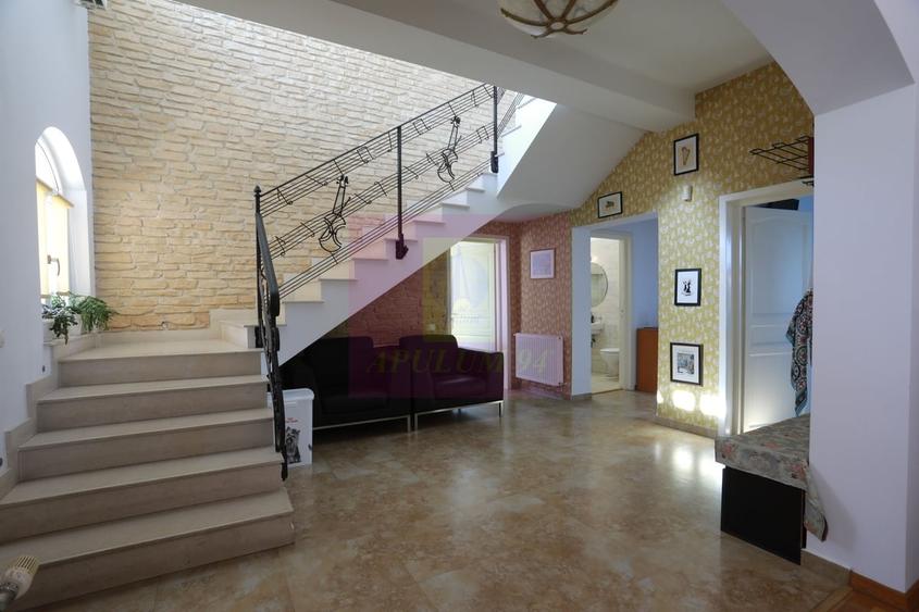 Casă cu 4 camere cu Teren 510 Mp în Săftica
